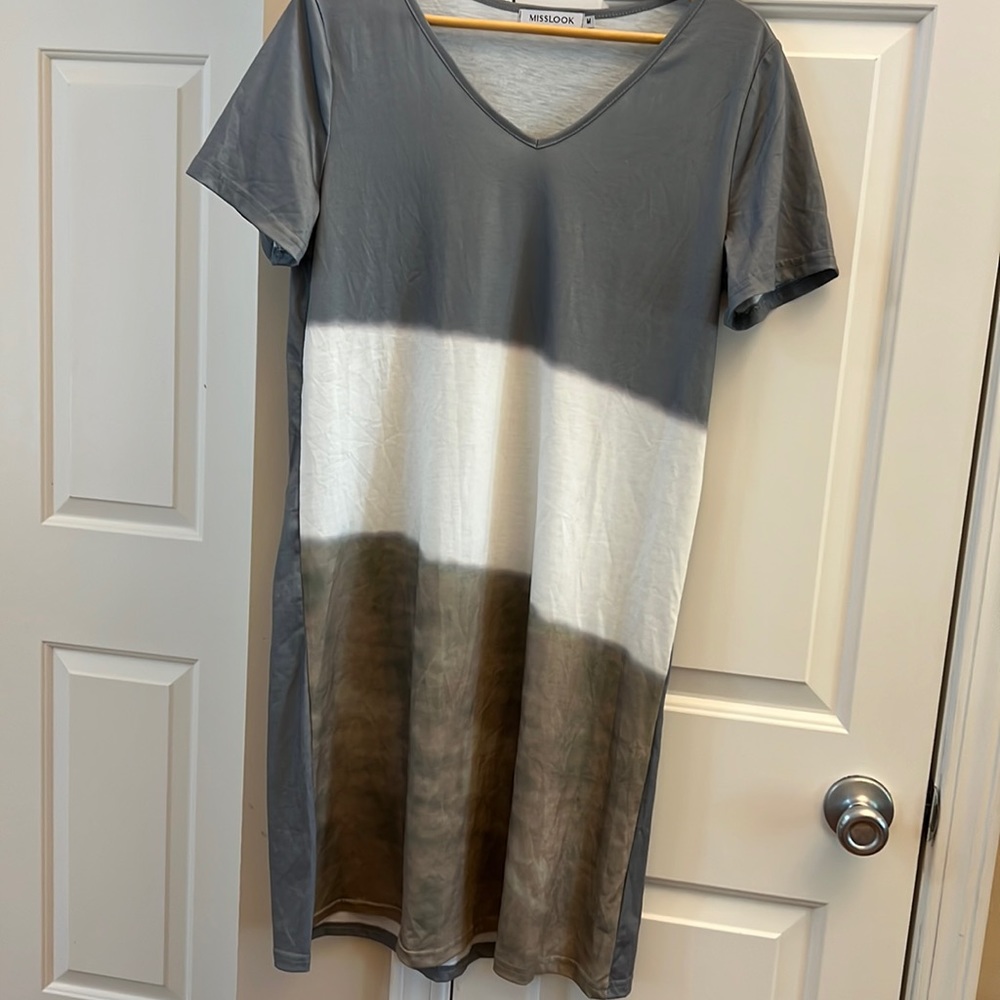 Miss Look, new dress, size medium